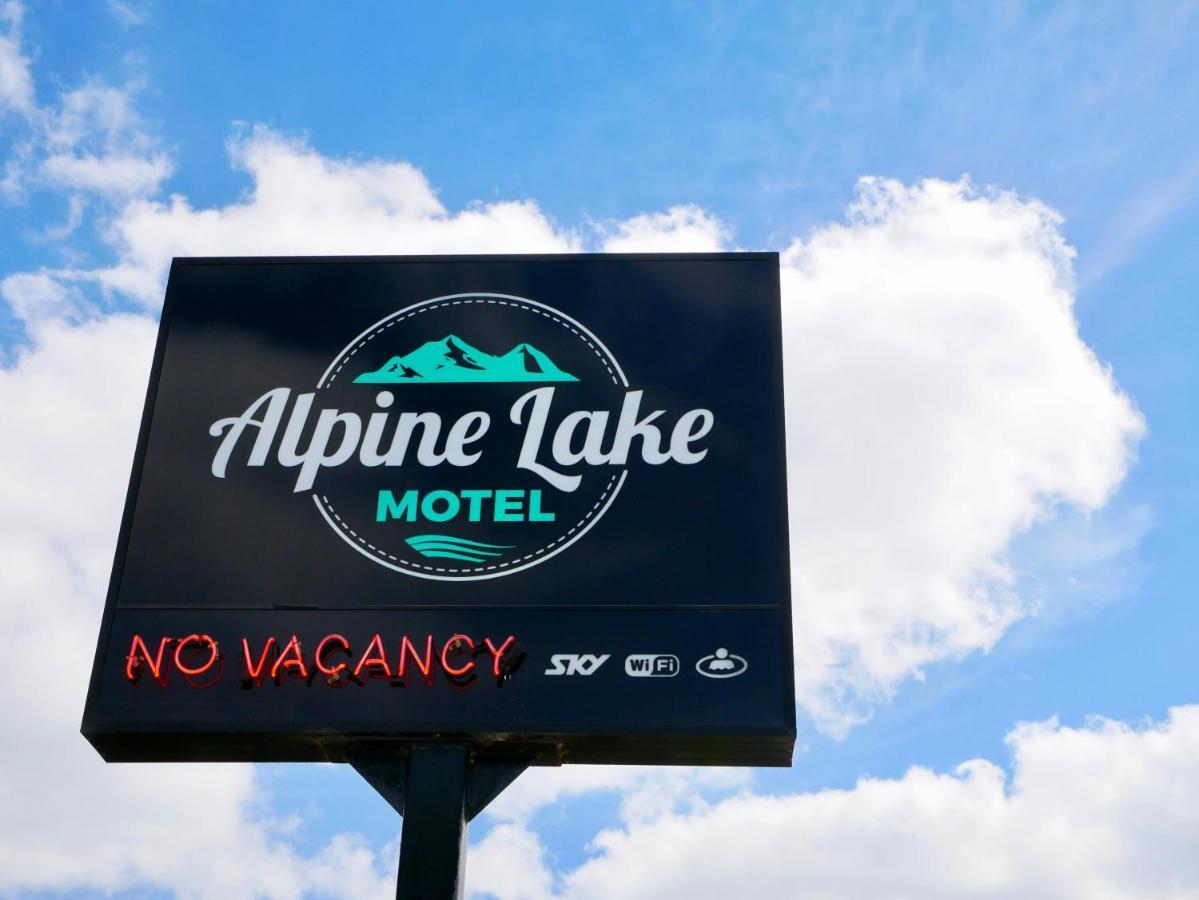 Alpine Lake Motel Taupo Exterior photo